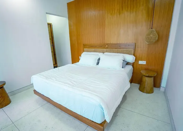 Villa Pradha Kuta, 3 Bdr, 3 Minutes From